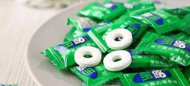 为什么薄荷糖中间都有个洞？其实是救命的洞！说出来你可别不信